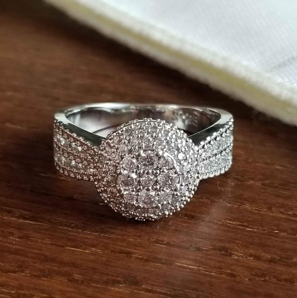 New 925 Silver Diamond Circle Ring for Women